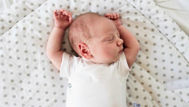 11 week old fighting sleep